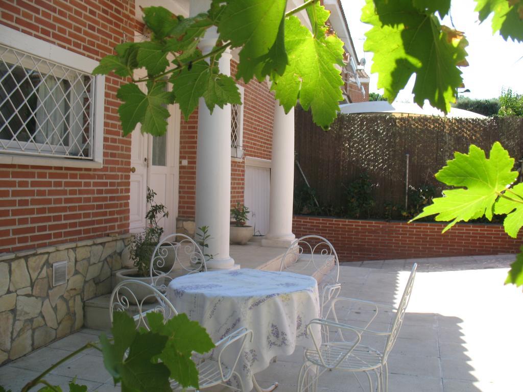 Hotel Residencial Playa Lisa Boadilla del Monte Exterior foto